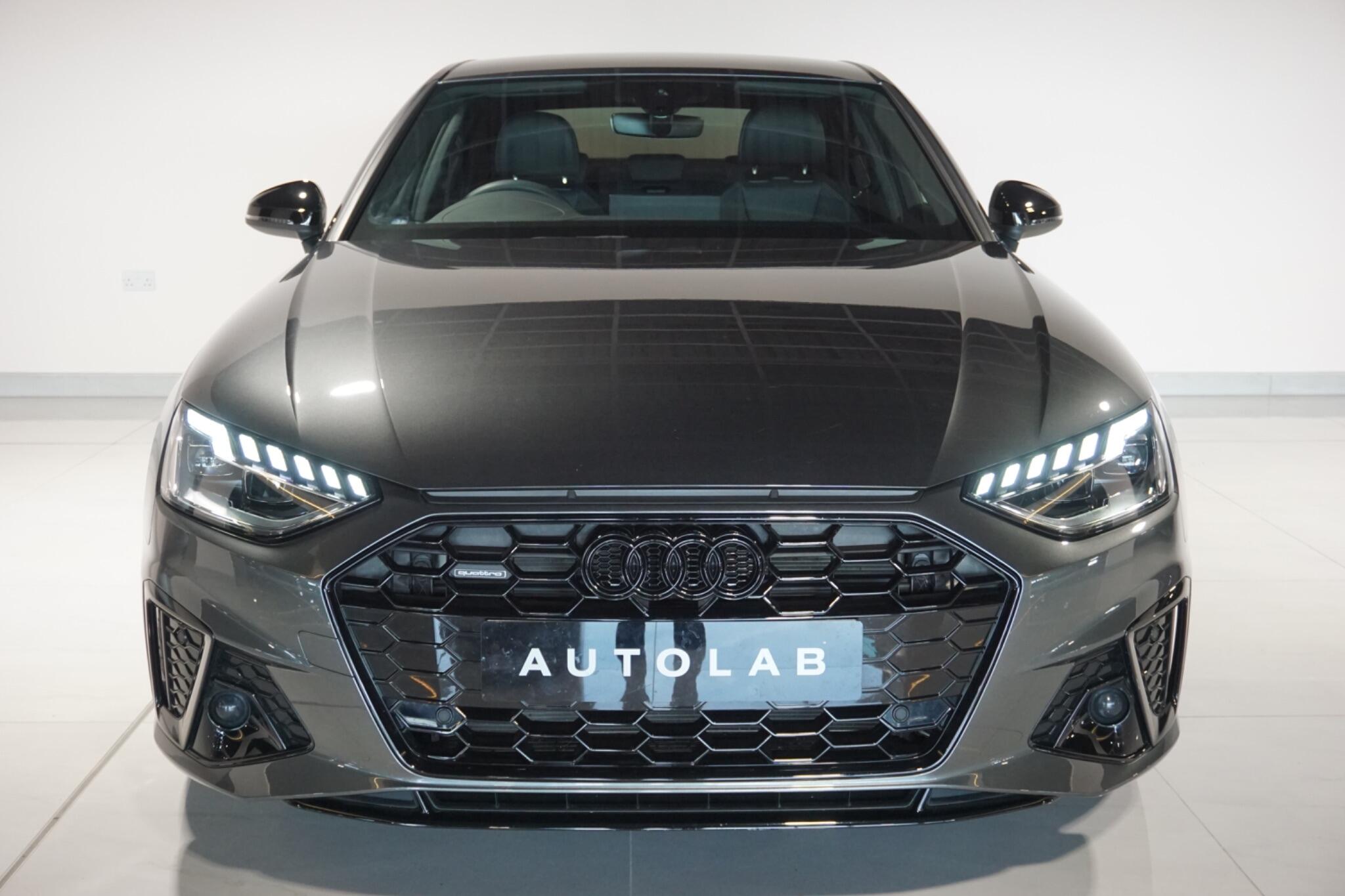 Audi A4 2.0 TDI 40 Black Edition Saloon 4dr Diesel S Tronic quattro Euro 6 (s/s) (204 ps)